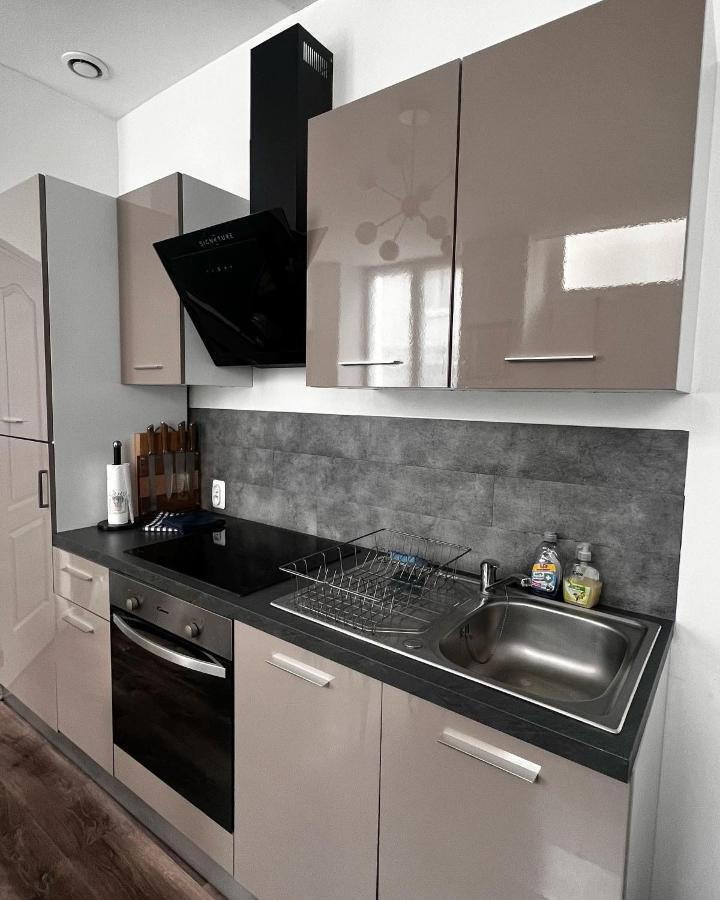 Epernay, Appartement Champagne Et Art Deco Luaran gambar