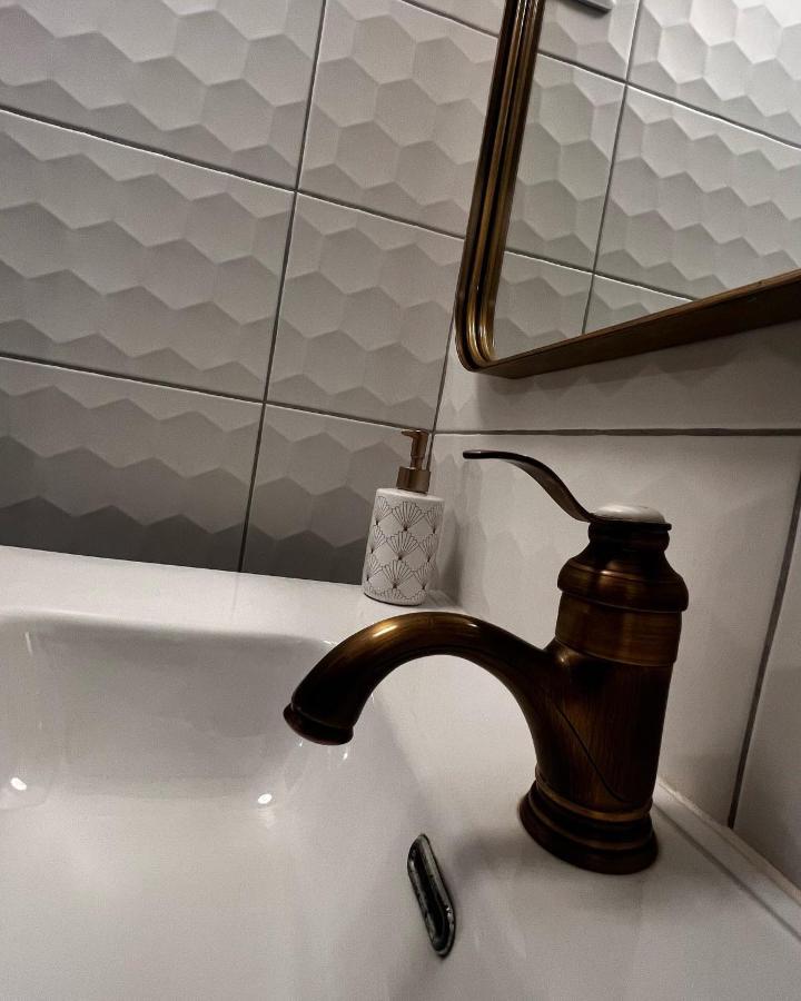 Epernay, Appartement Champagne Et Art Deco Luaran gambar